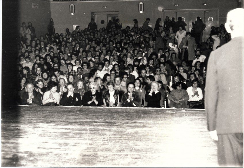 Narciso Yepes, concert à la Coupole du Théâtre de la Cité - 15 décembre 1975 // Crédits : Paul Marcel @ Alliance Internationale